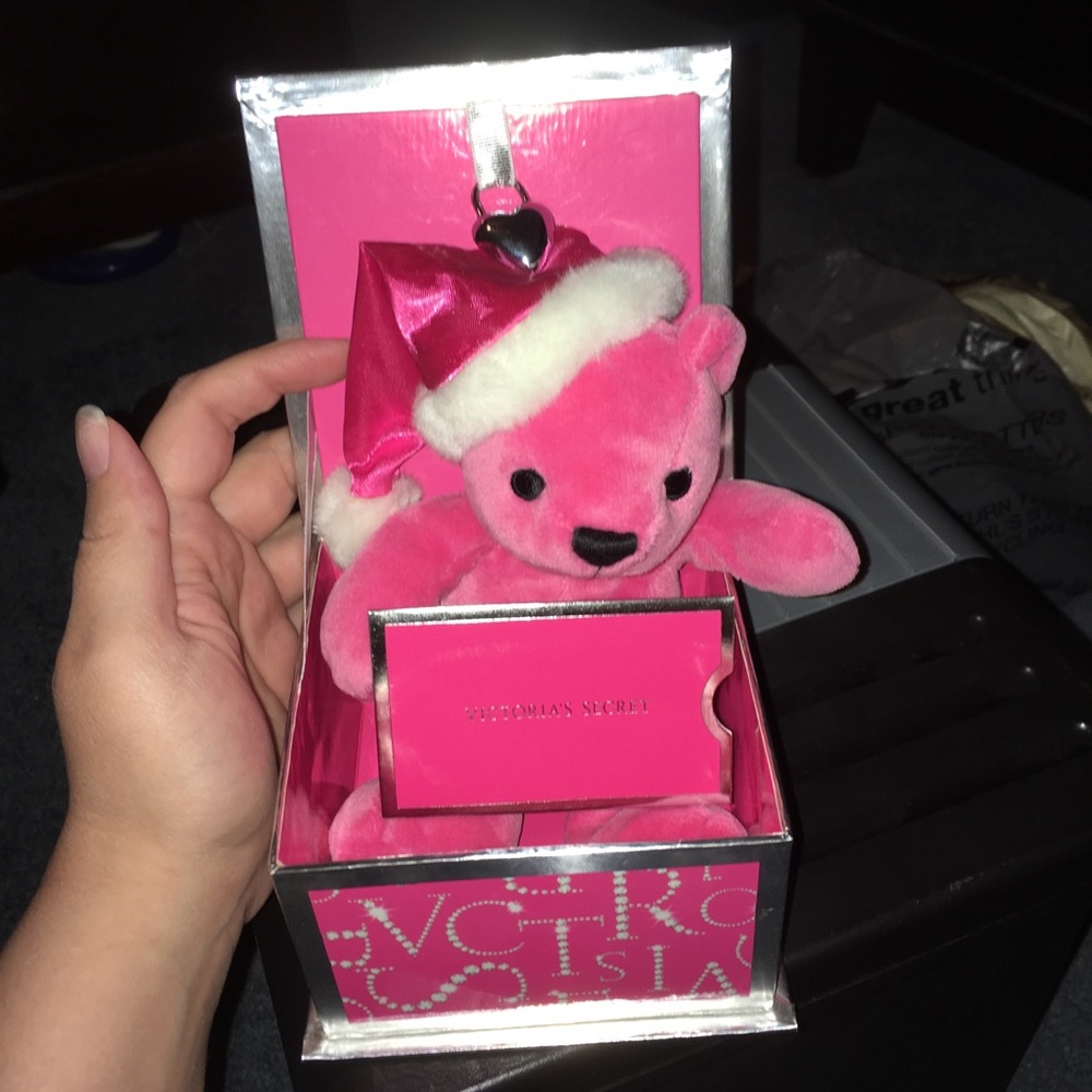 Victoria’s Secret Gift Card Holder